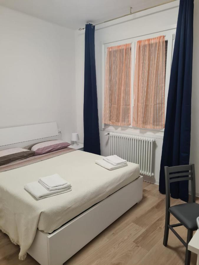 Lu.Na Apartment Bologna Bagian luar foto